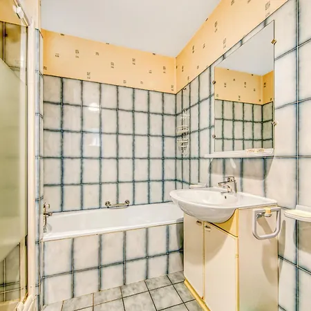 Maison Place De L'eglise 度假居 *